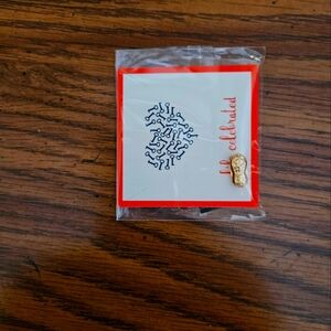 Peanut charm